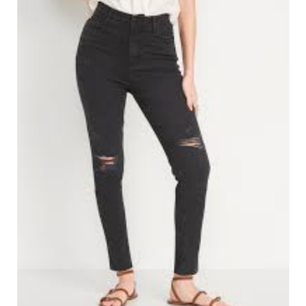 Old Navy FitsYou 3-in-1 Extra High-Waisted Rockstar Super-Skinny Ripped Jeans